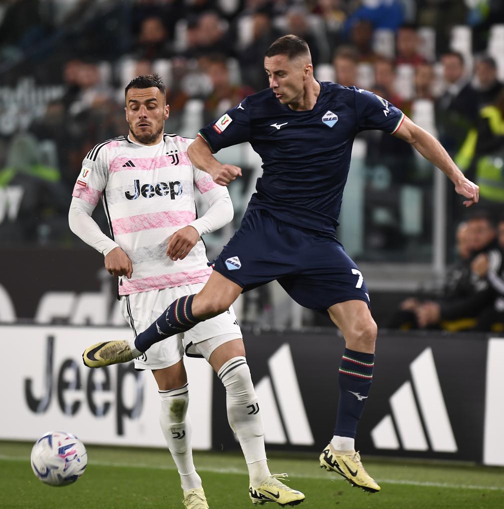 尤文图斯主场告捷,提前晋级淘汰赛() 尤文图斯主场告捷,提前晋级淘汰赛()