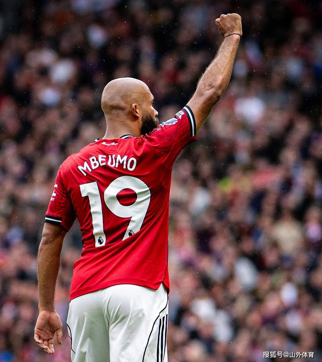 曼联客场不敌强敌，晋级形势堪忧()