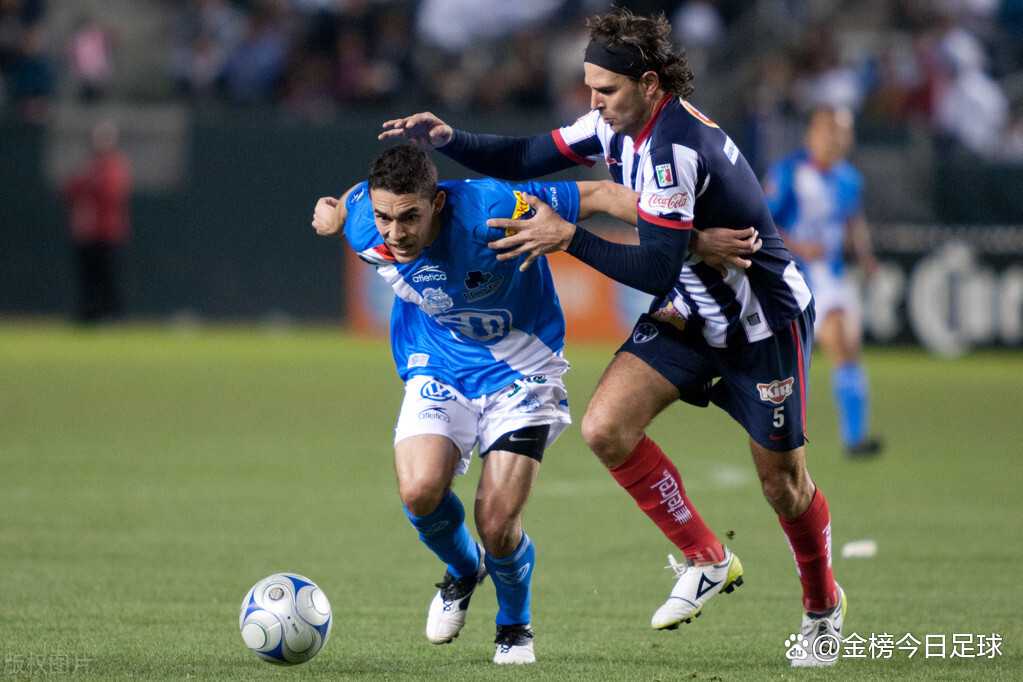 意大利足球联赛中一场激动人心的对决()