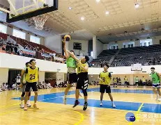 非洲盃籃球賽燃情激烈波蕩，坦尚尼亞隊雄立奇功捧回王冠()