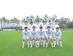 申花迎战韩国劲旅,备战决赛() 申花迎战韩国劲旅,备战决赛()